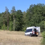 Aires de camping-car dans le Cantal : services et stationnement toléré