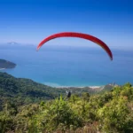 Parapente dans le Cantal : sites de décollage et écoles